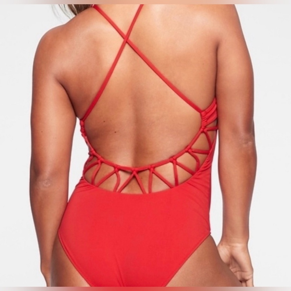 Athleta Kihei one-piece swimsuit